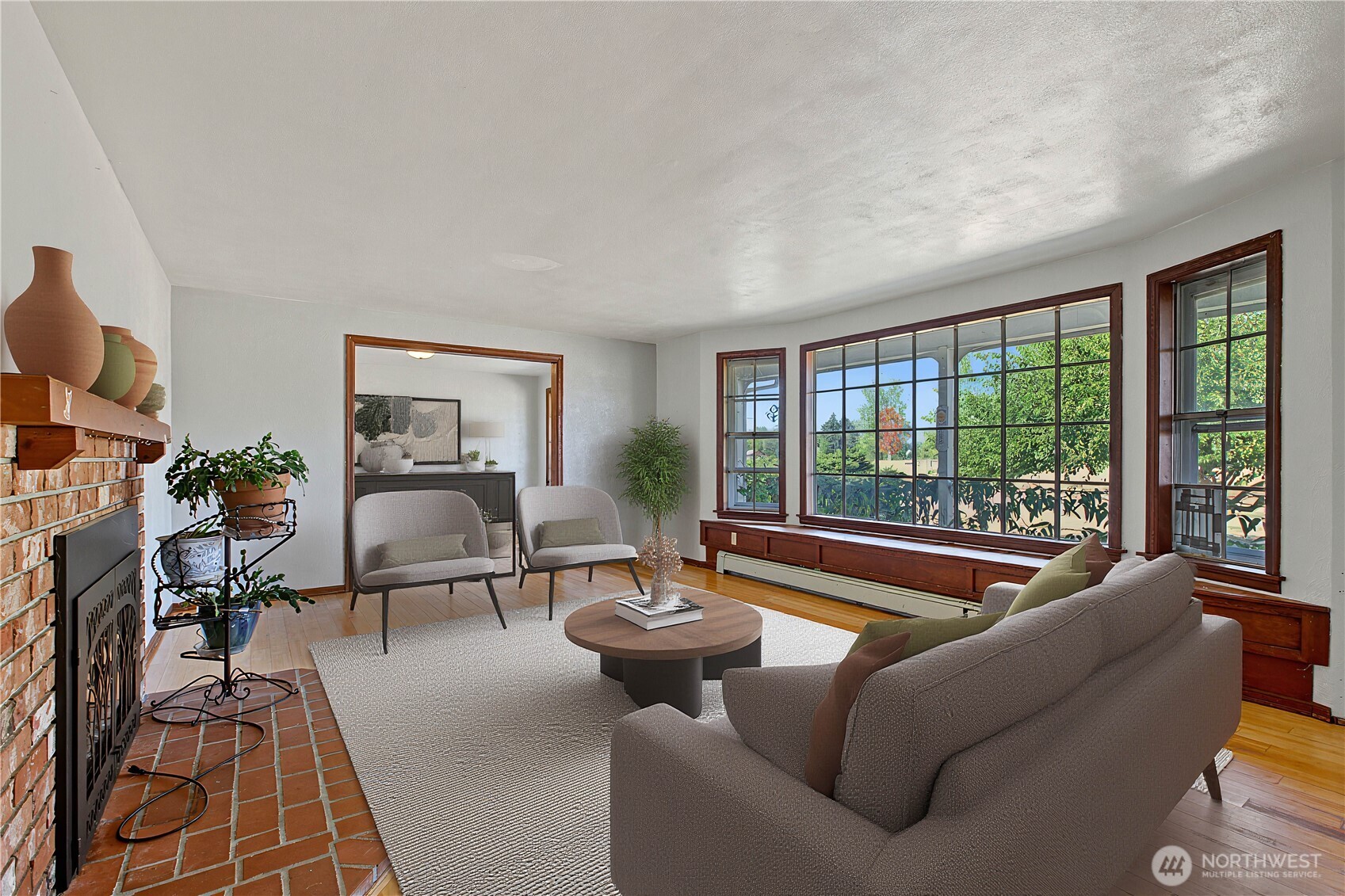 11632 Crockett Street Property Photo 4