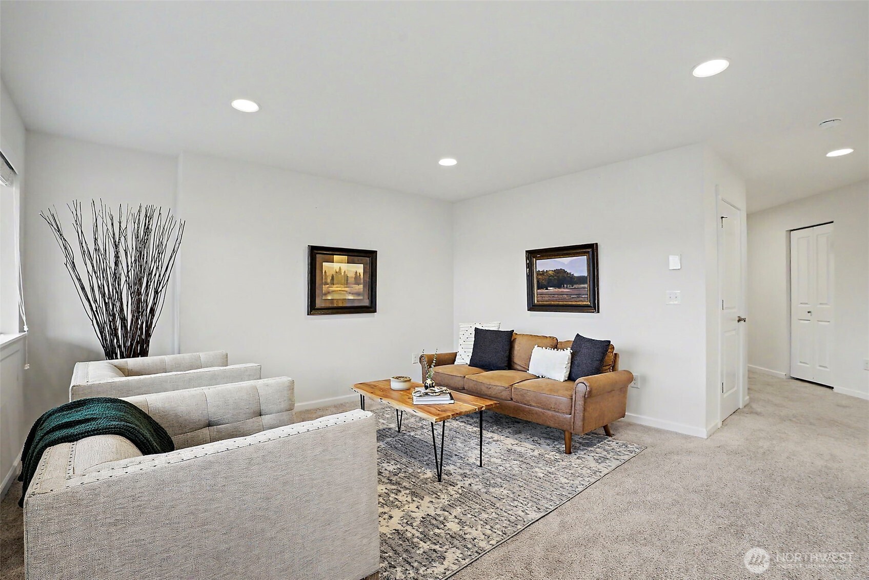 27432 12th Place Property Photo 16