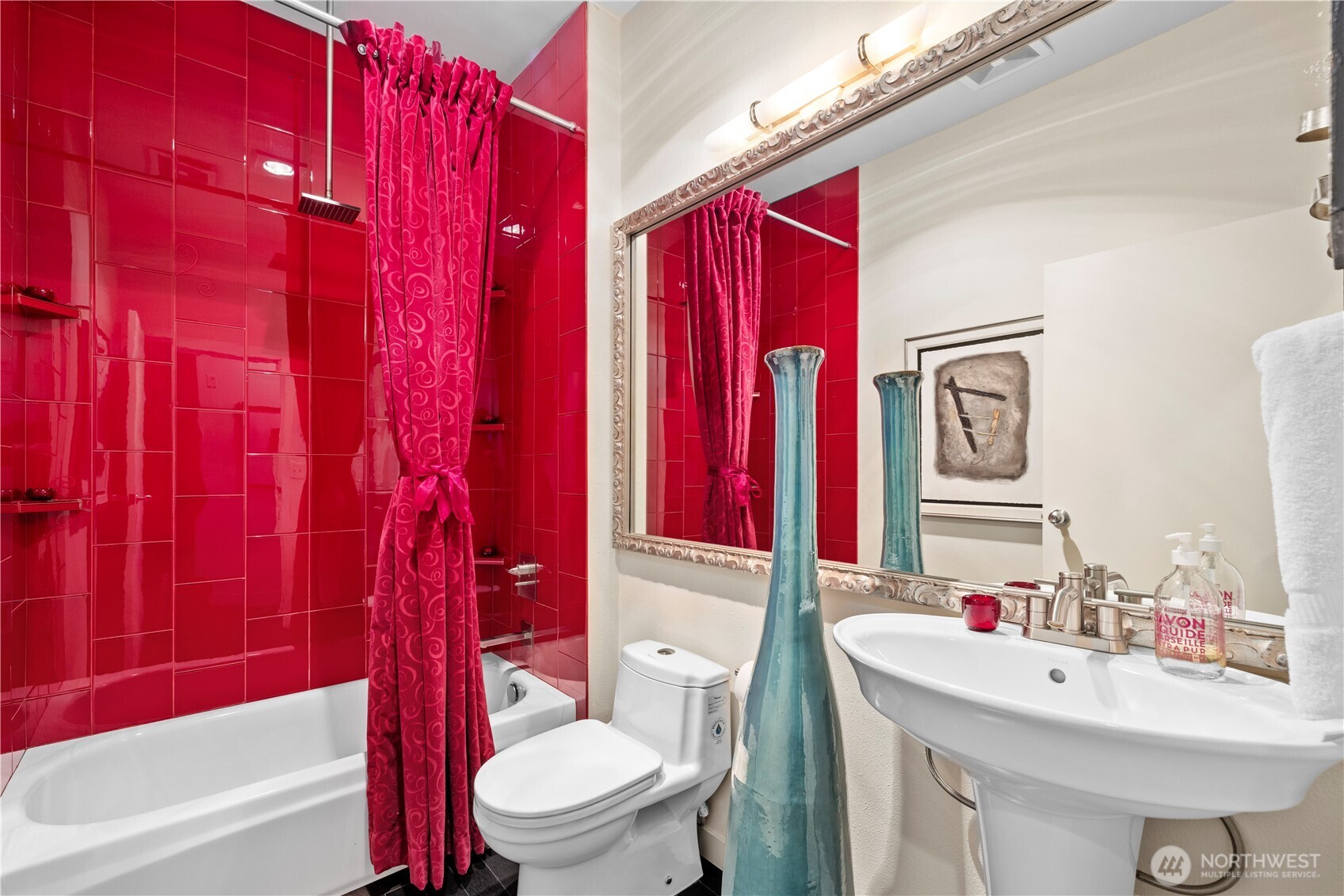 303 E Pike Street 503 Property Photo 30