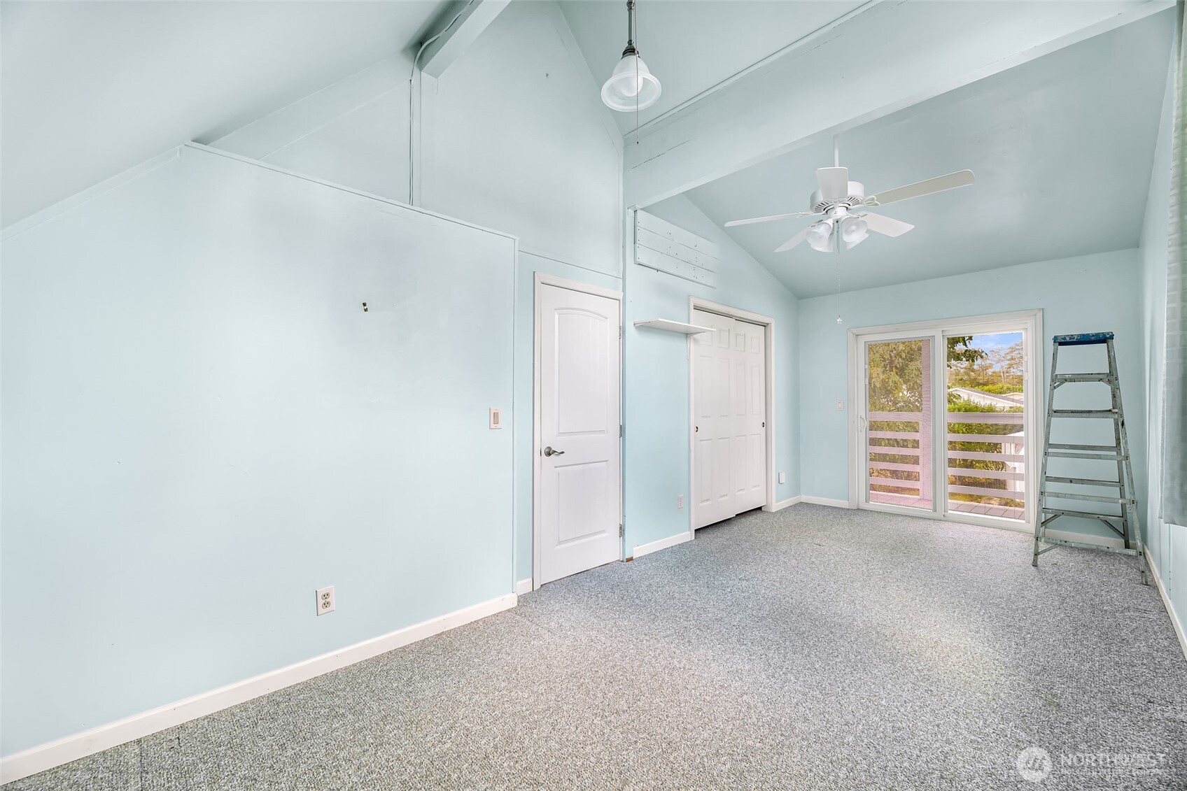 8415 Donald Way Property Photo 17