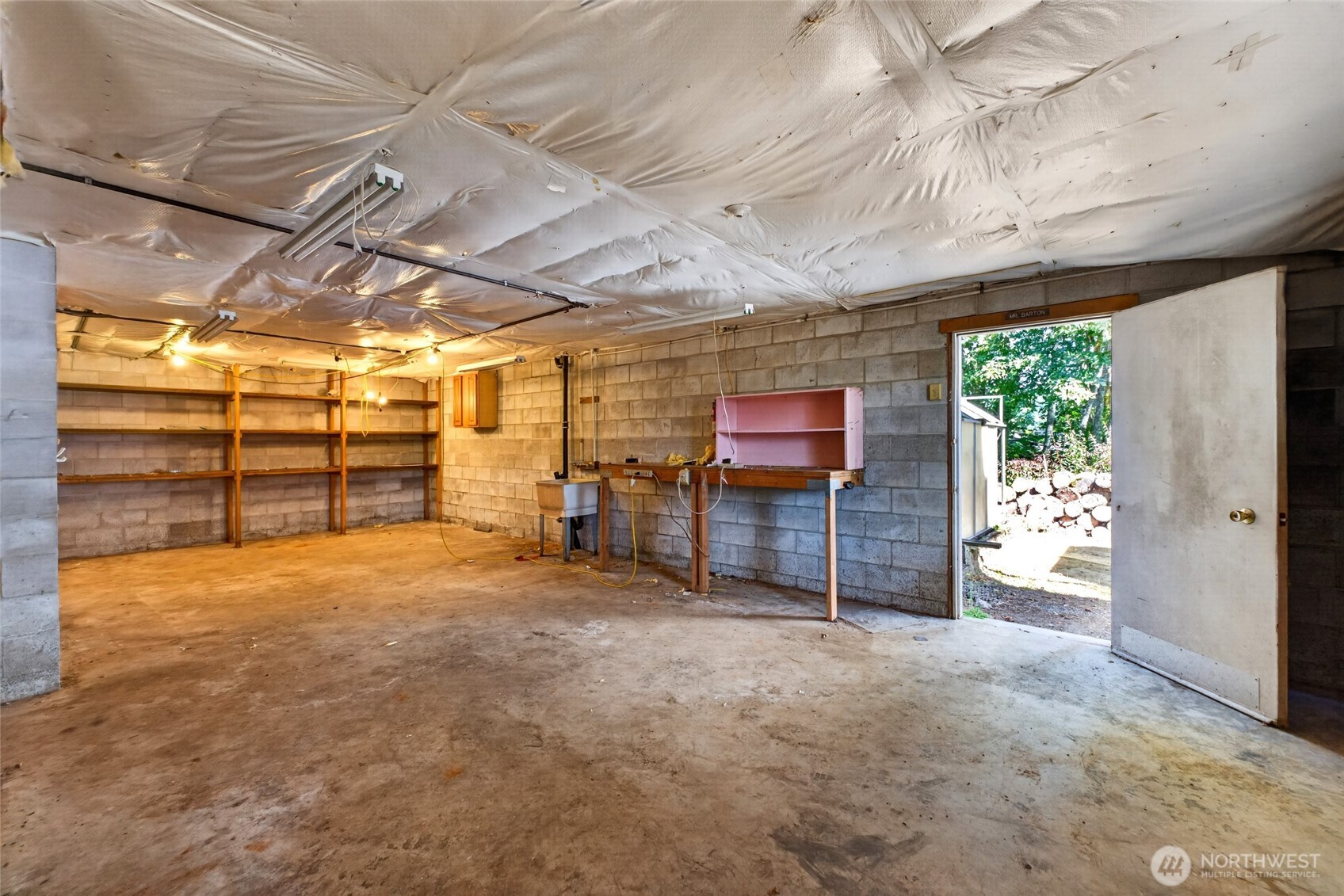 9309 Peacock Hill Avenue Property Photo 35