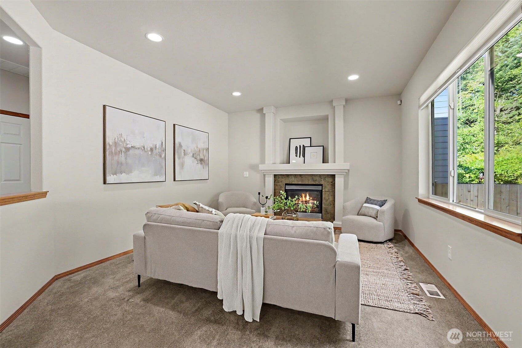 4011 160th Place Property Photo 13