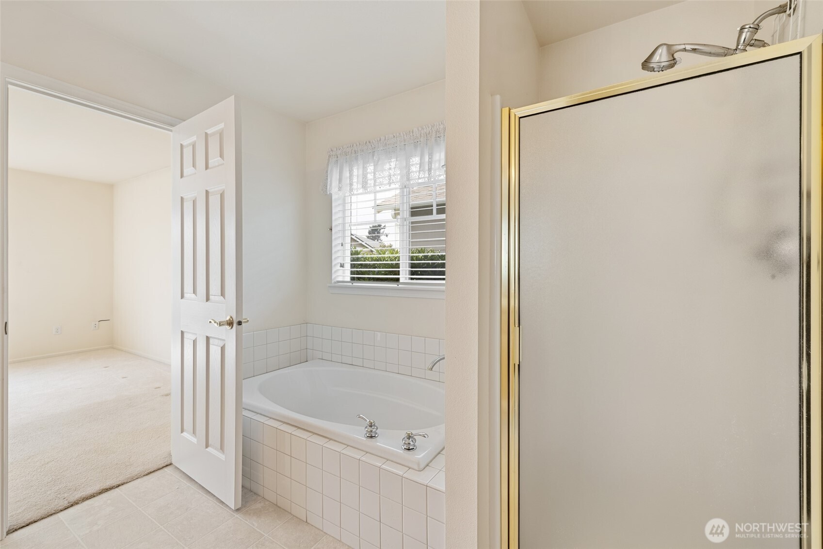 1138 Lopez Ln Property Photo 23