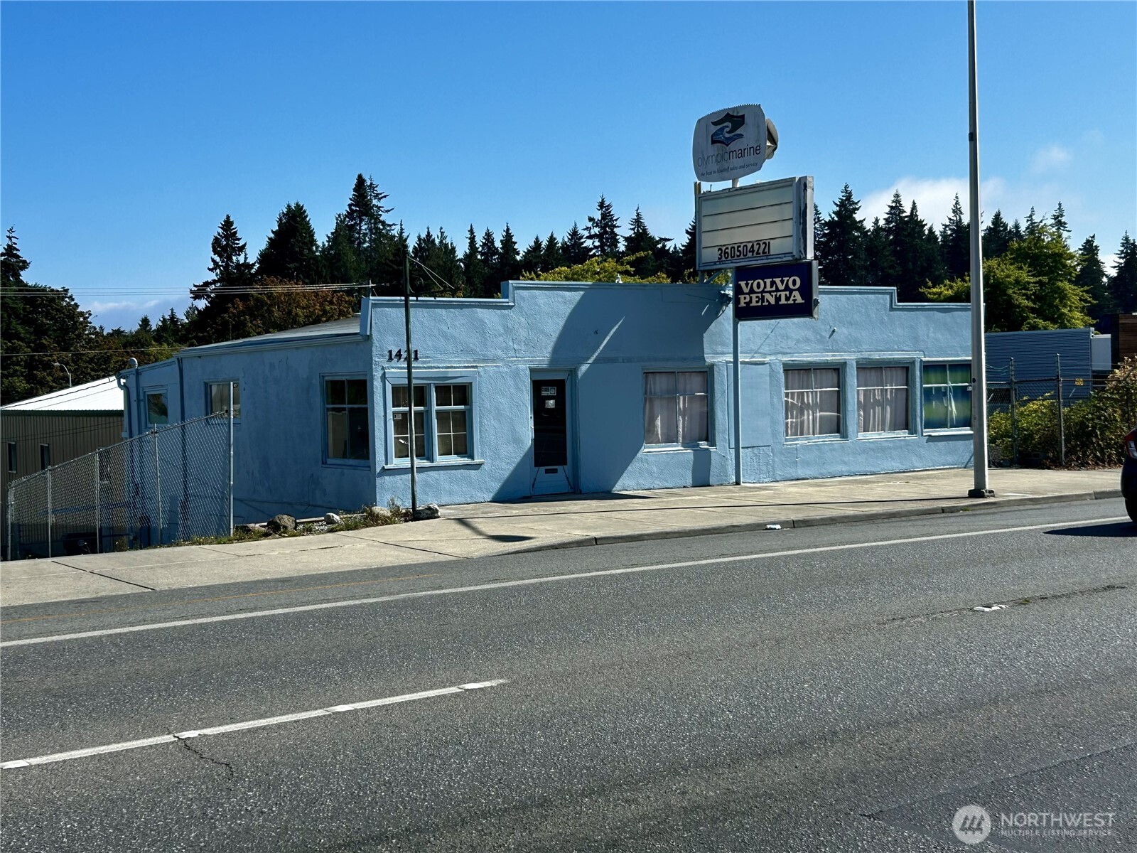 1421 E First Street Property Photo 1