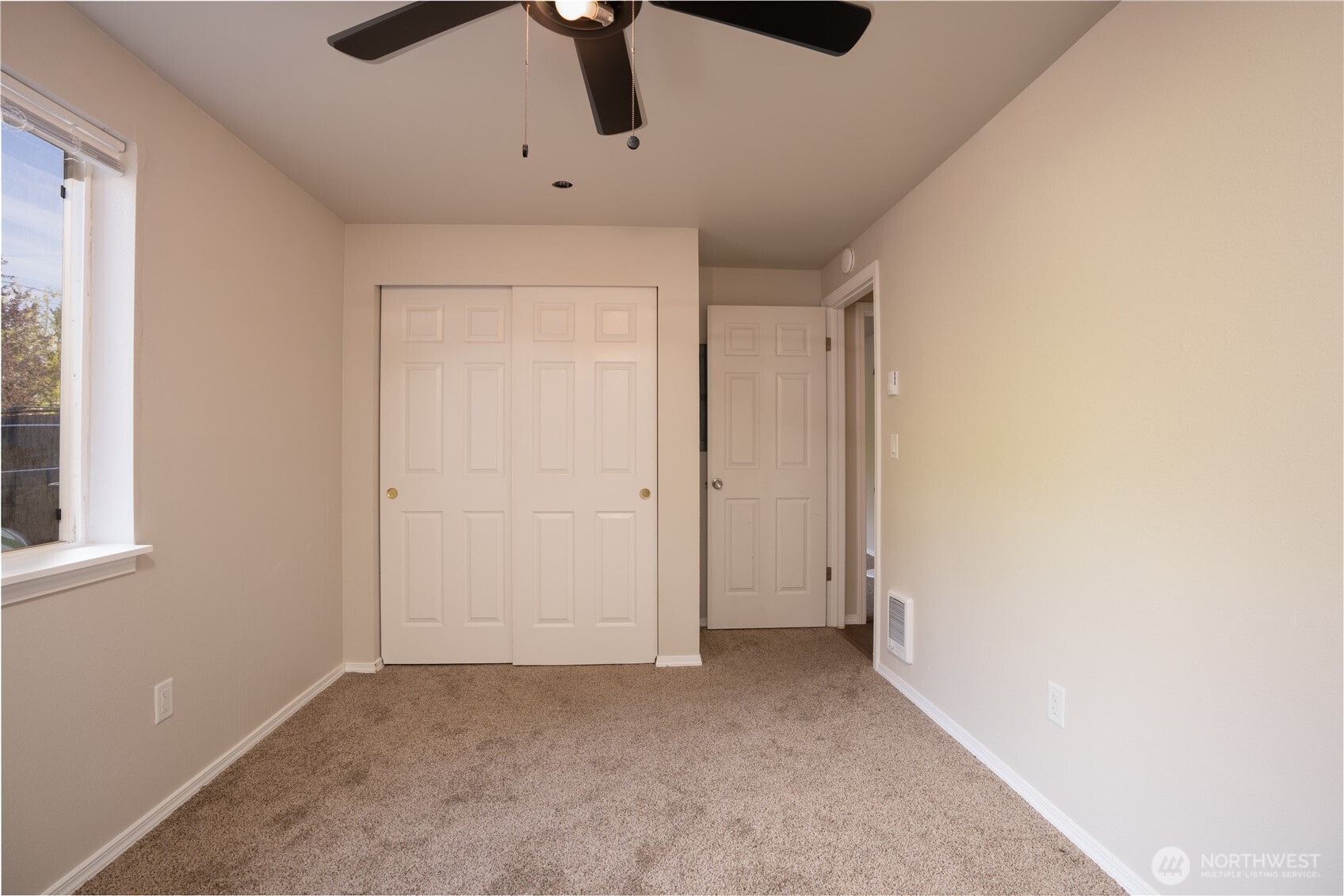 10214 13th Avenue Ct E Property Photo 16