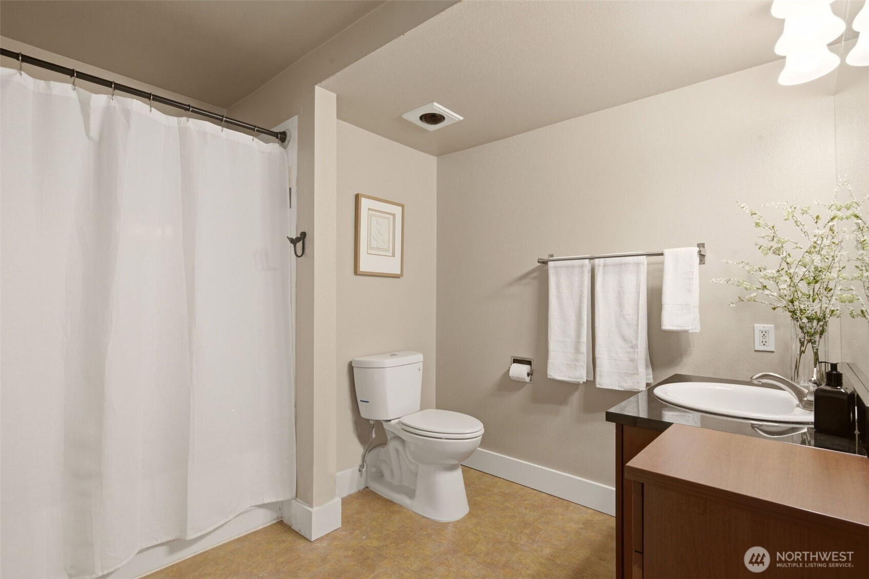 7323 Ne Sand Point Way 111 Property Photo 15