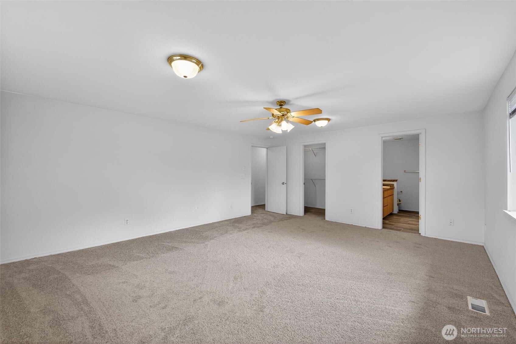 8402 147th St Court Property Photo 14