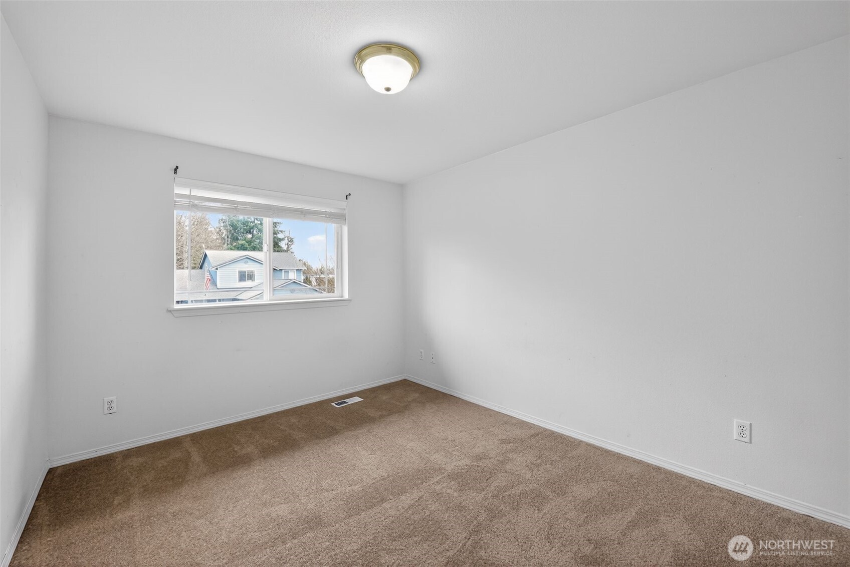 8402 147th St Court Property Photo 21