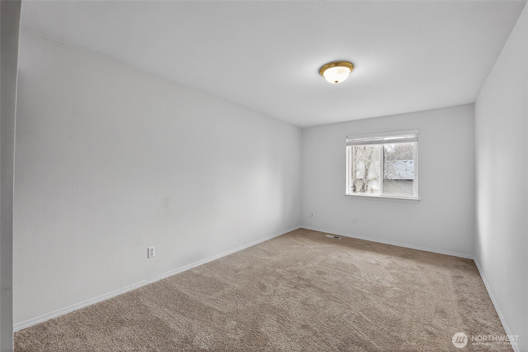 8402 147th St Court Property Photo 23