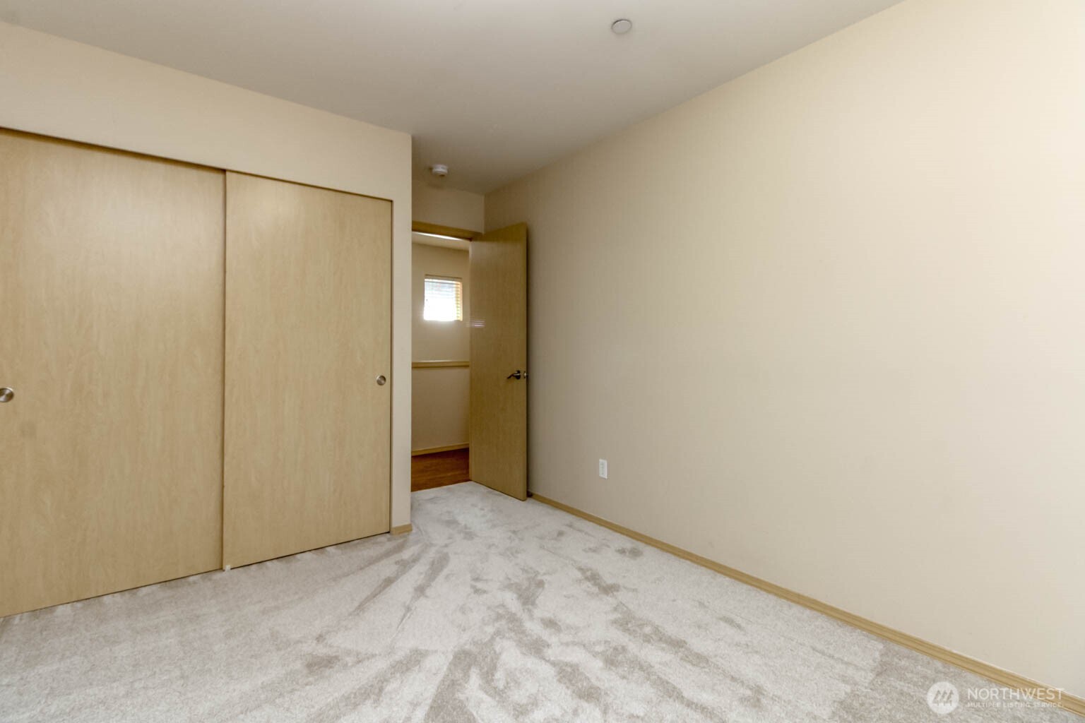 1239 Evans Court Property Photo 12