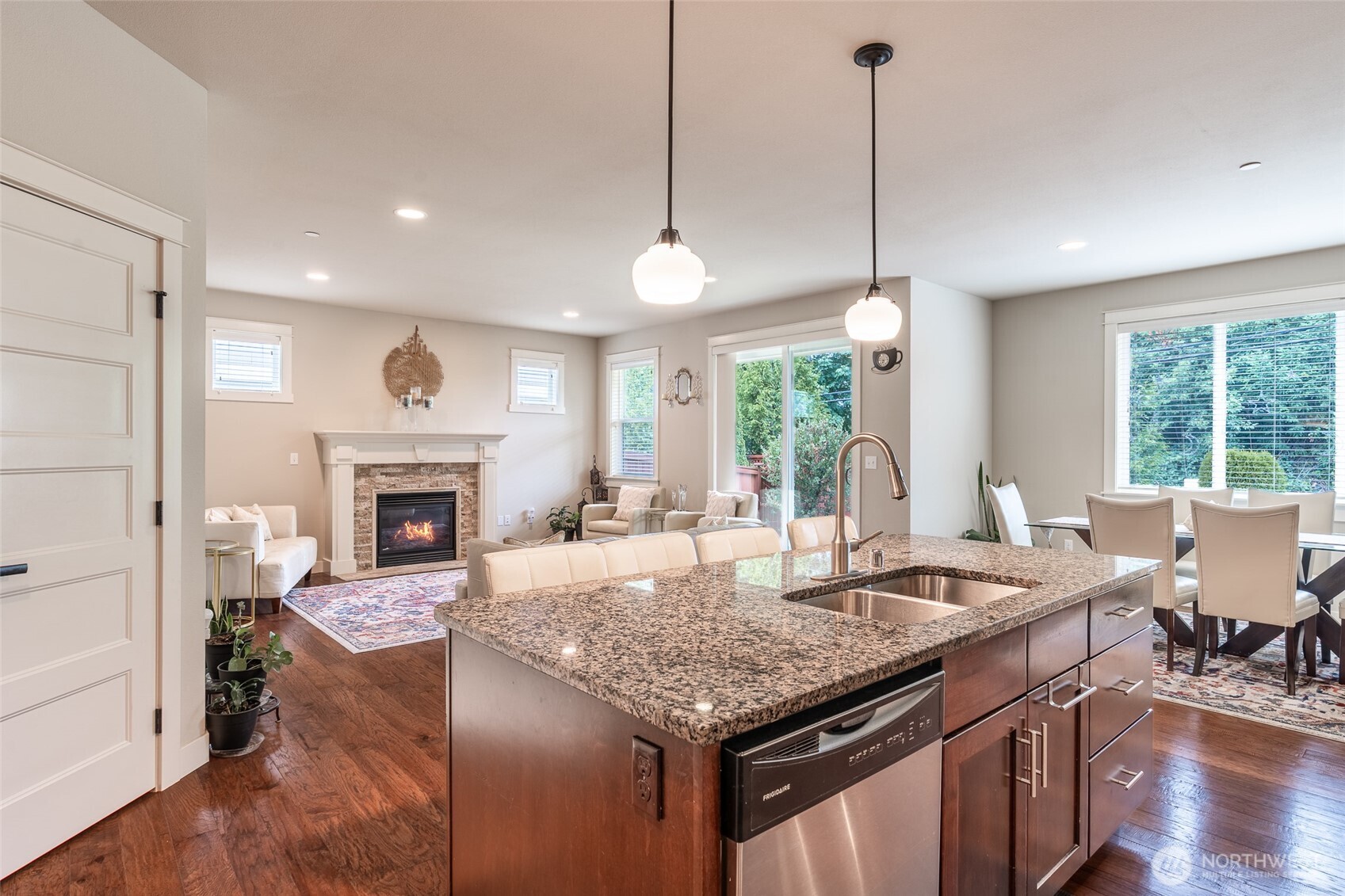 2405 196th Place Property Photo 15