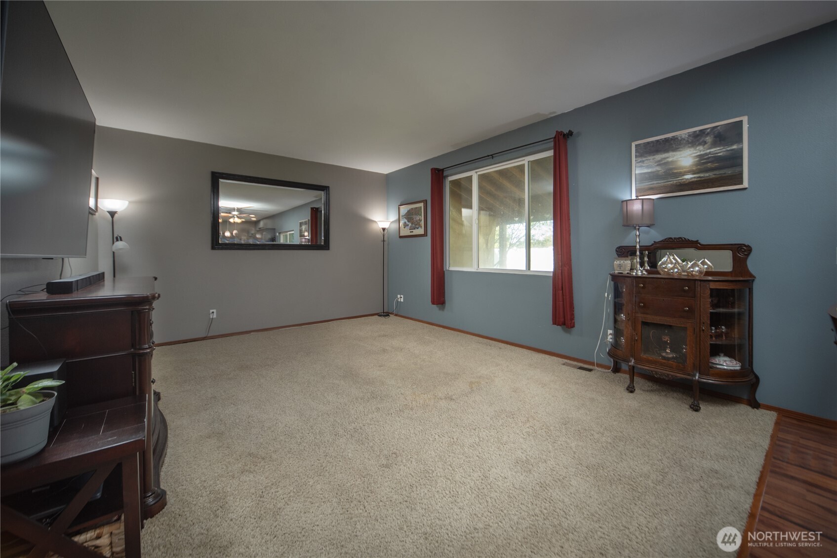 1511 E Seattle Avenue Property Photo 10
