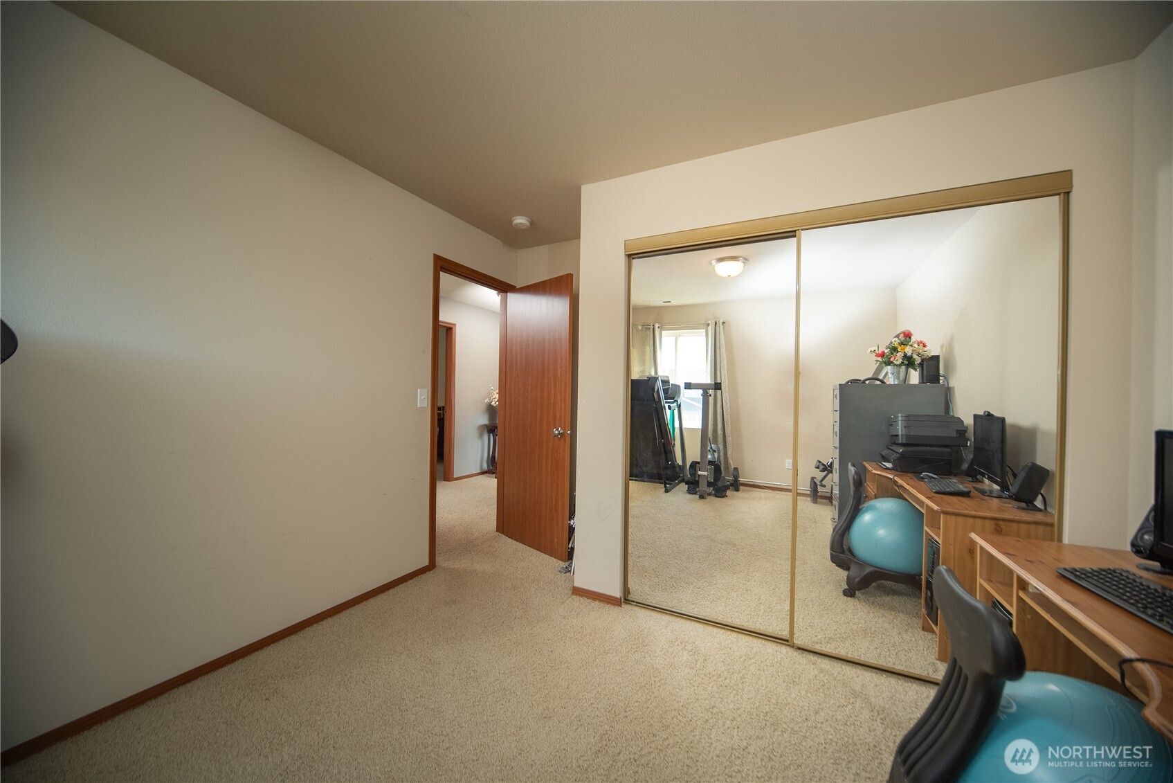 1511 E Seattle Avenue Property Photo 19