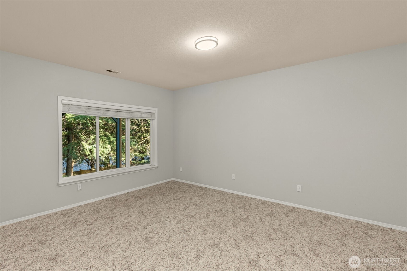 10108 186th Court Property Photo 33