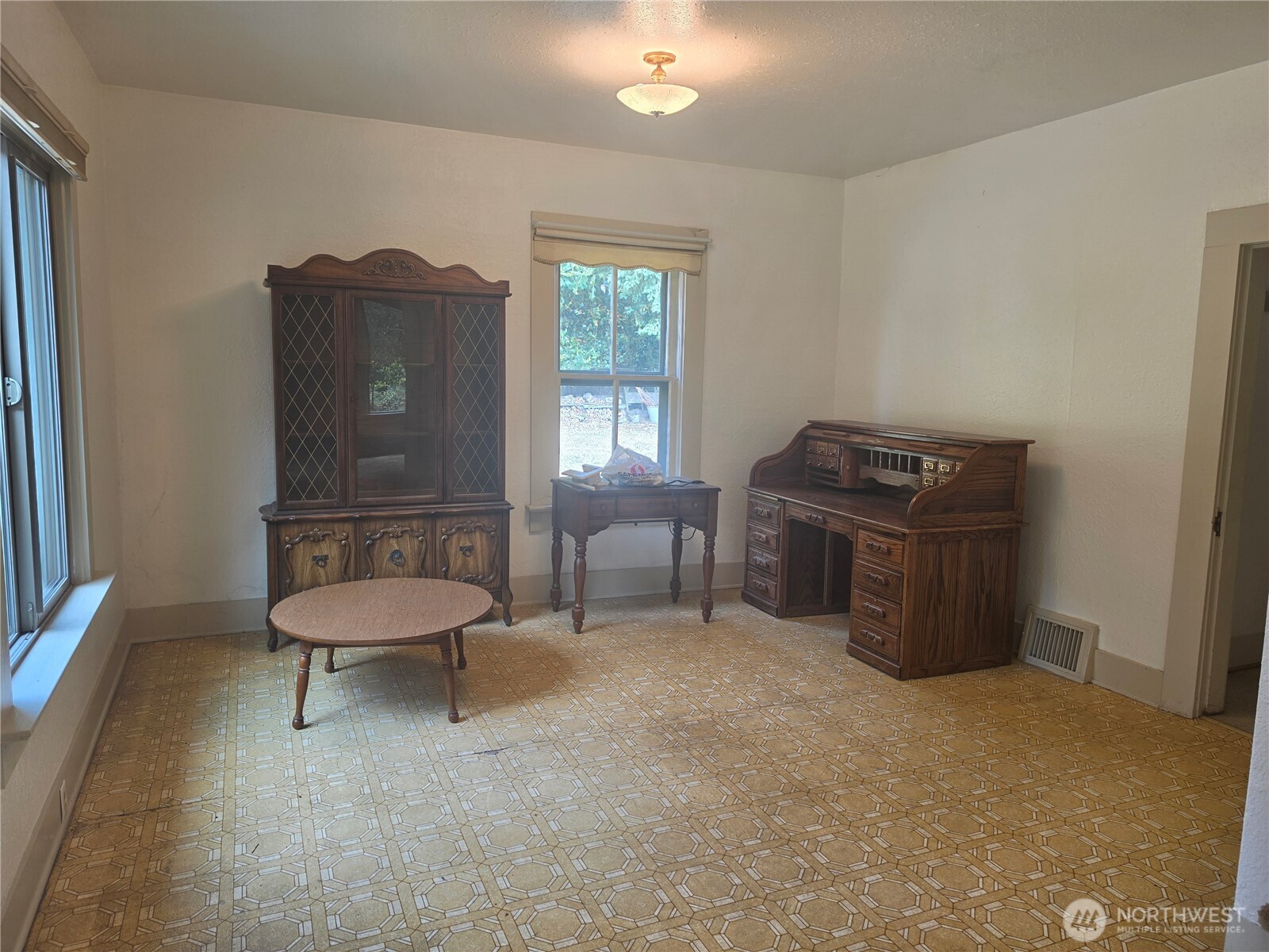 4996 Northwest Property Photo 3