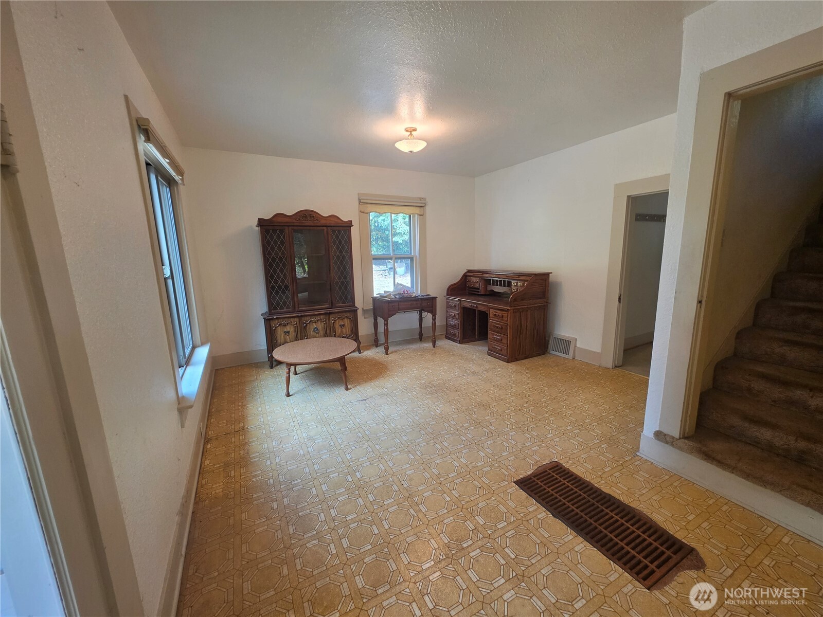4996 Northwest Property Photo 4