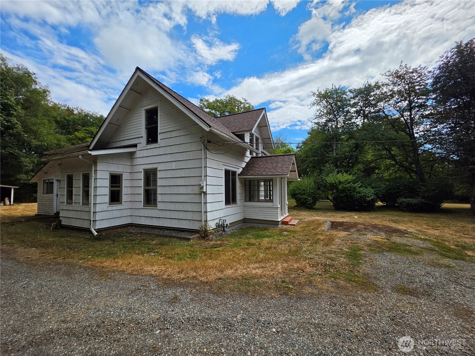 4996 Northwest Property Photo 5