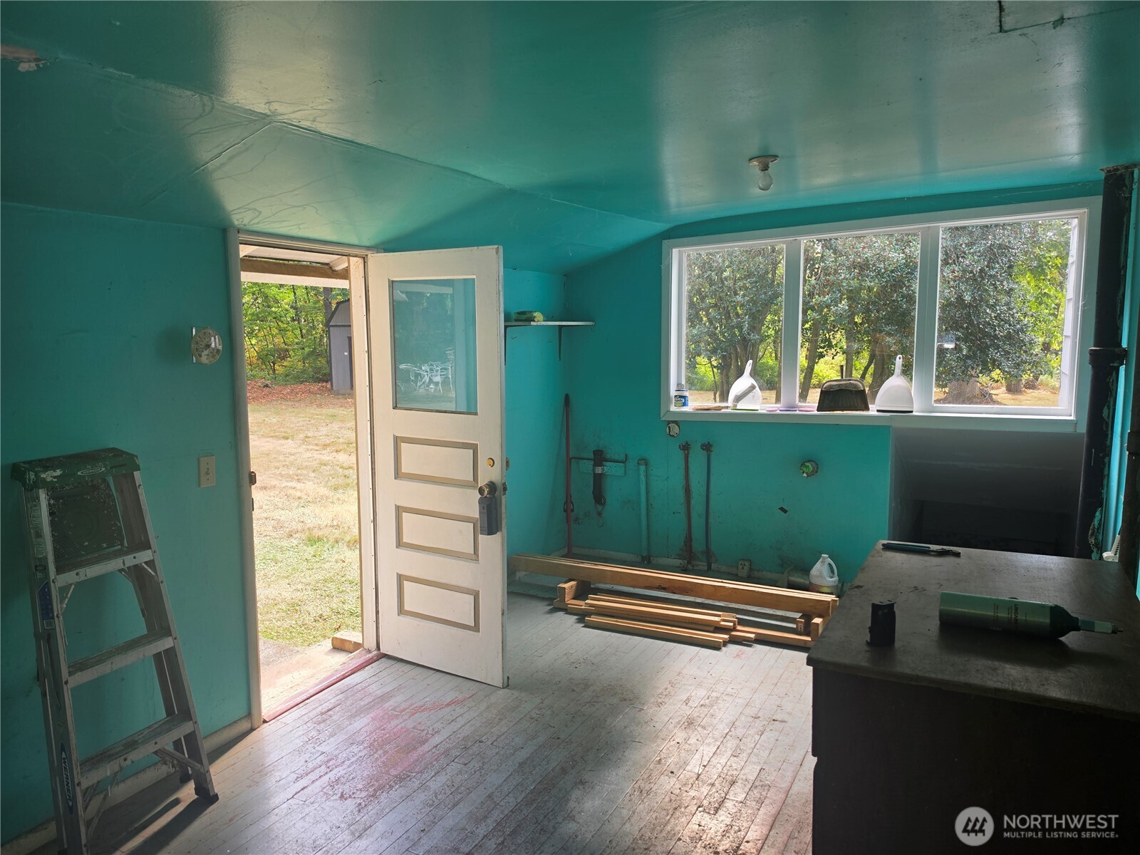 4996 Northwest Property Photo 7