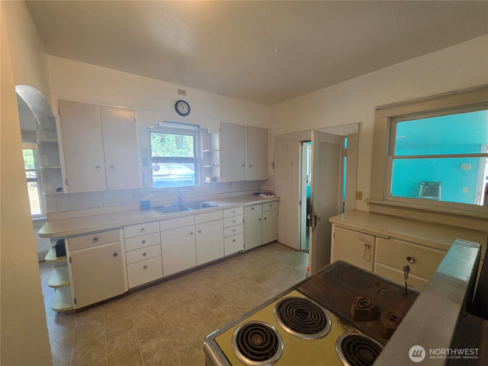 4996 Northwest Property Photo 9