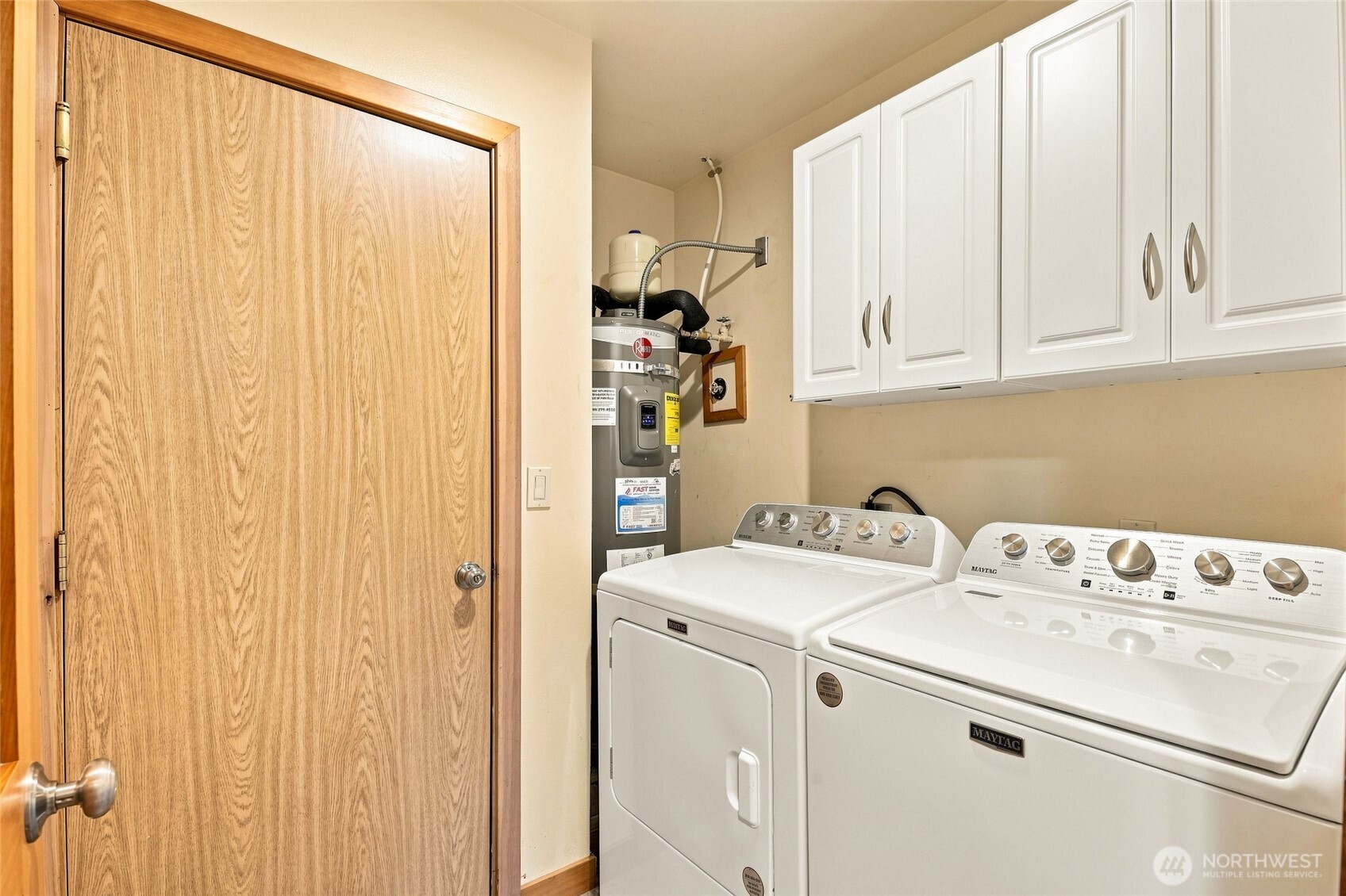 1666 Vine Maple Lane Property Photo 17