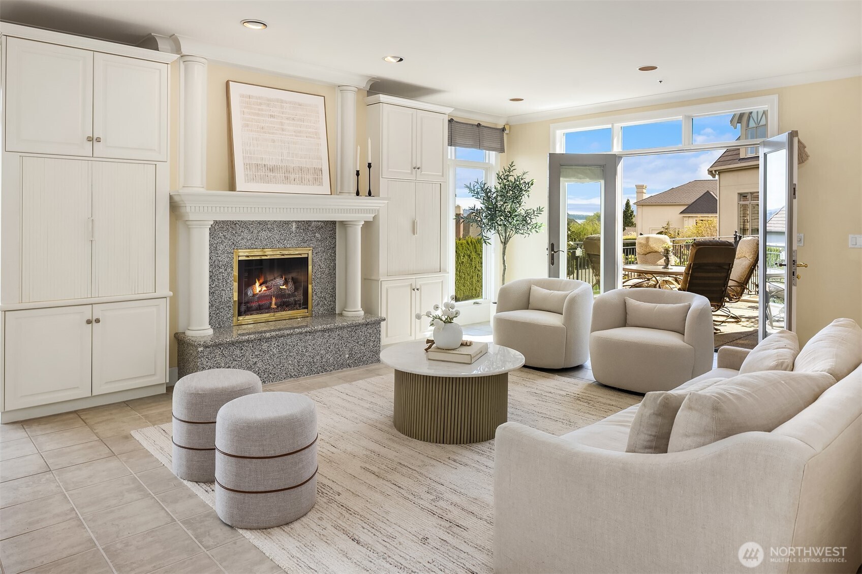 8496 Ne Woodland Cove Drive Property Photo 10