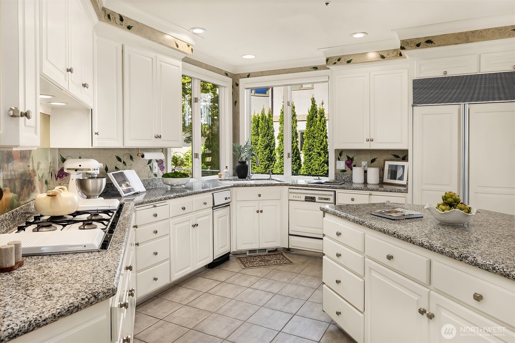 8496 Ne Woodland Cove Drive Property Photo 15