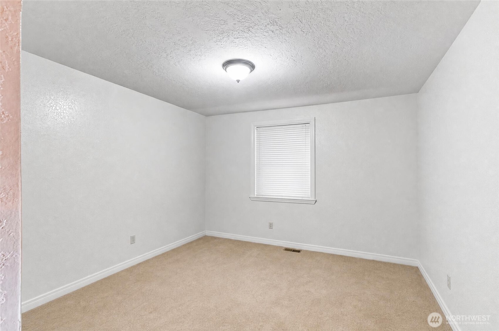 27131 52nd Avenue Property Photo 11