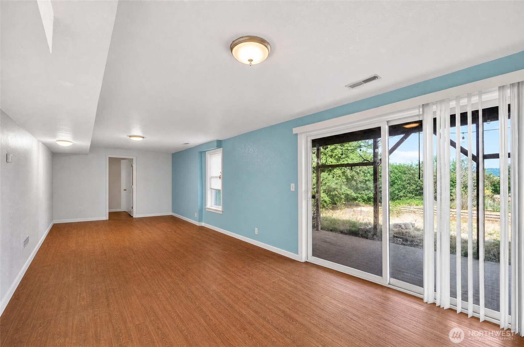 27131 52nd Avenue Property Photo 24