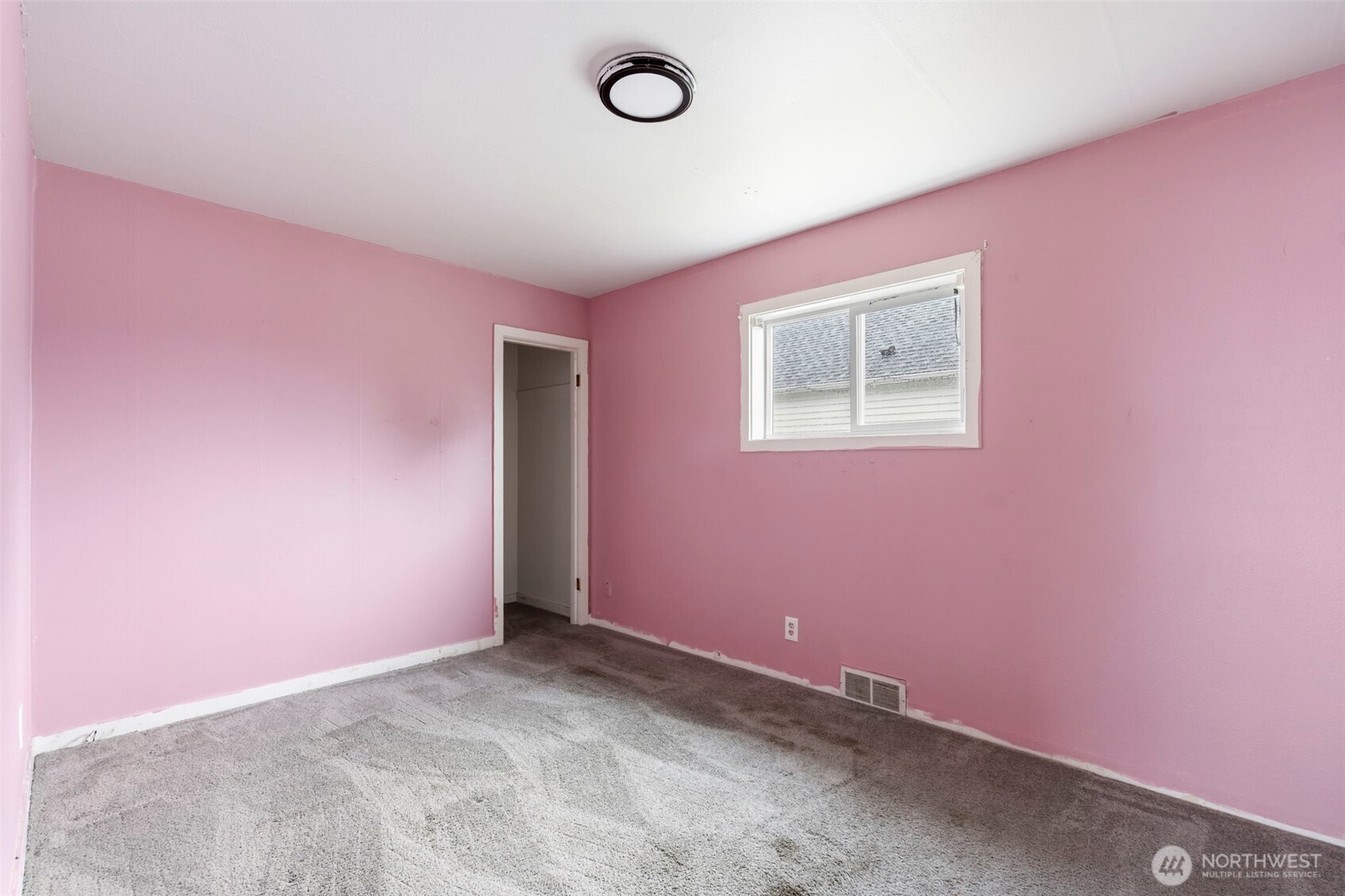 119 Sw Cascade Avenue Property Photo 19