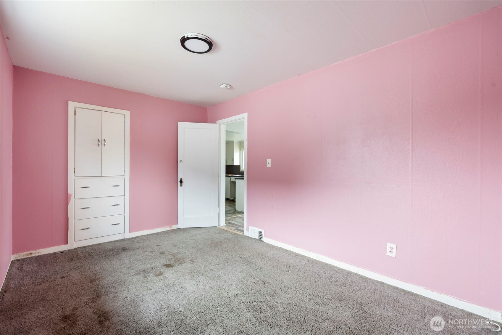 119 Sw Cascade Avenue Property Photo 20