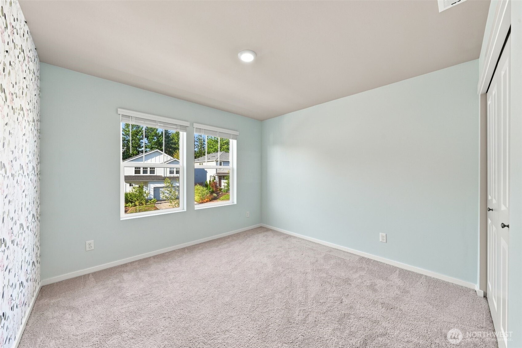1613 Ne Calavista Street 39 Property Photo 21