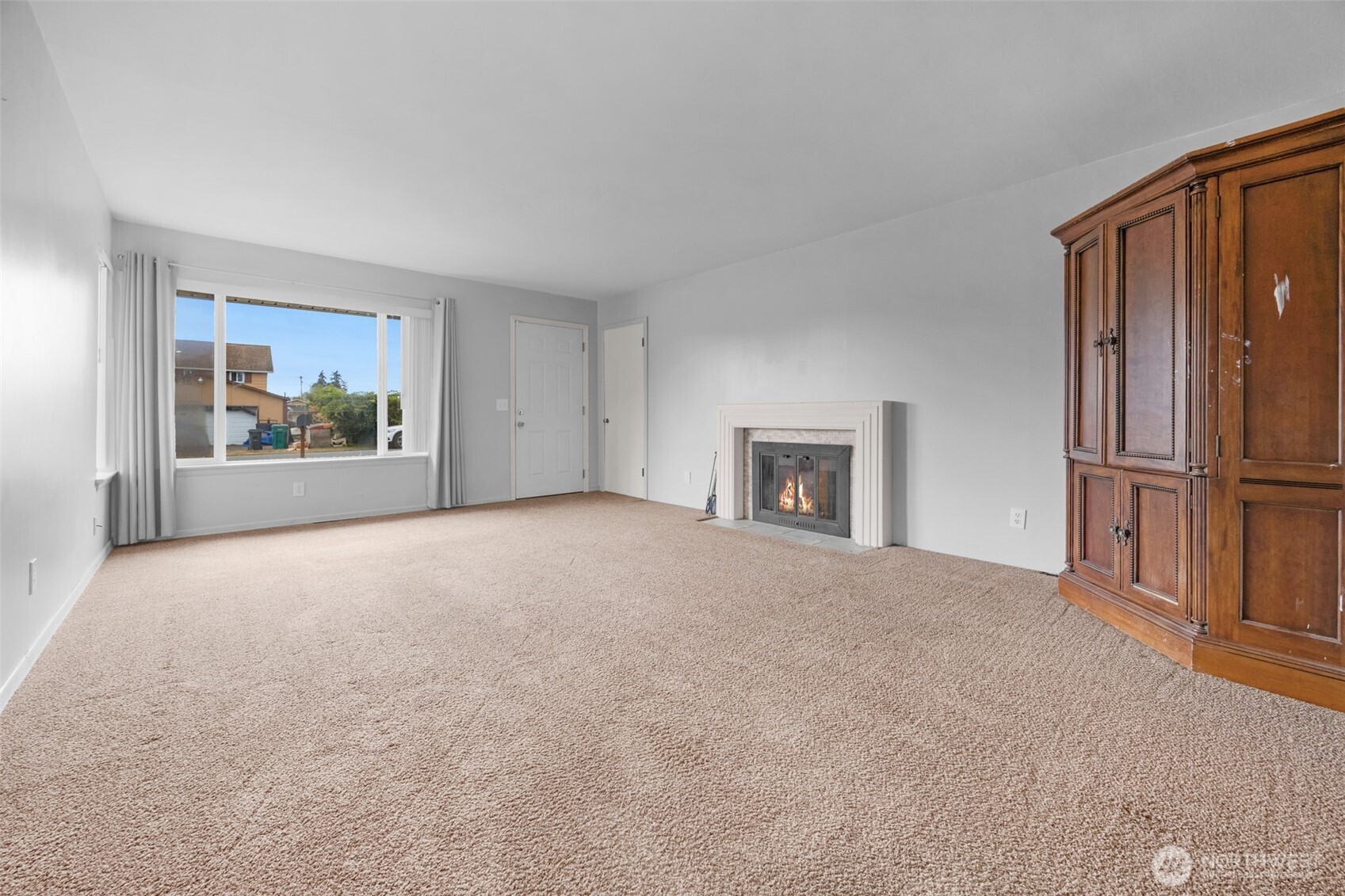 9205 50th Avenue Property Photo 4