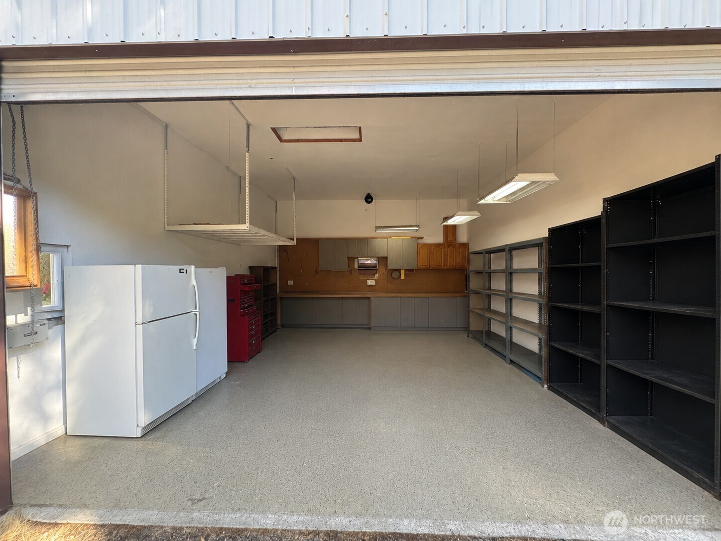 18716 215th Avenue Property Photo 7