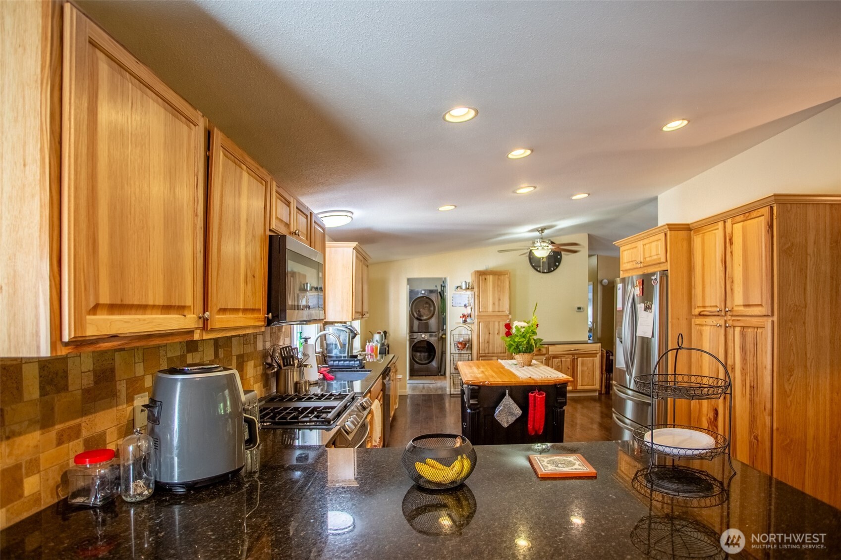 18716 215th Avenue Property Photo 14