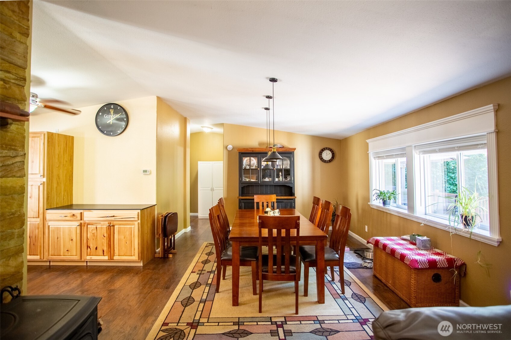 18716 215th Avenue Property Photo 22