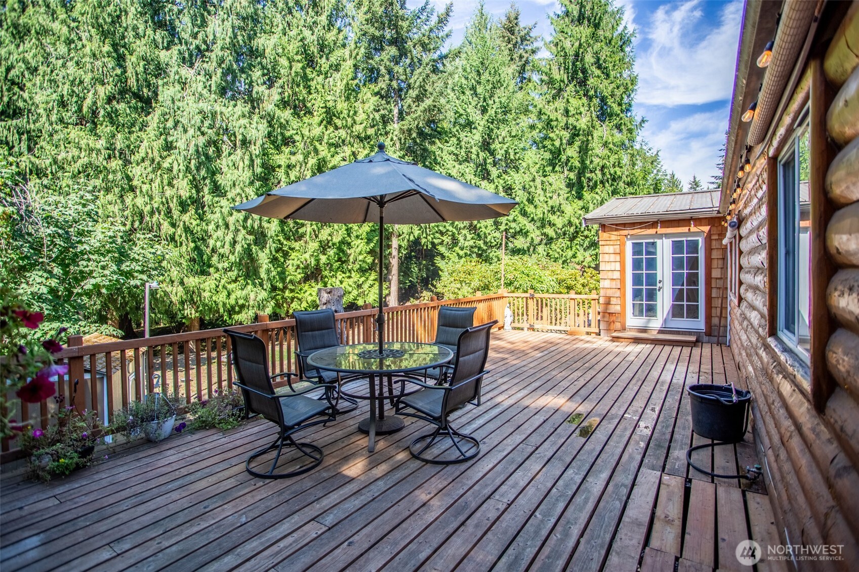 18716 215th Avenue Property Photo 33