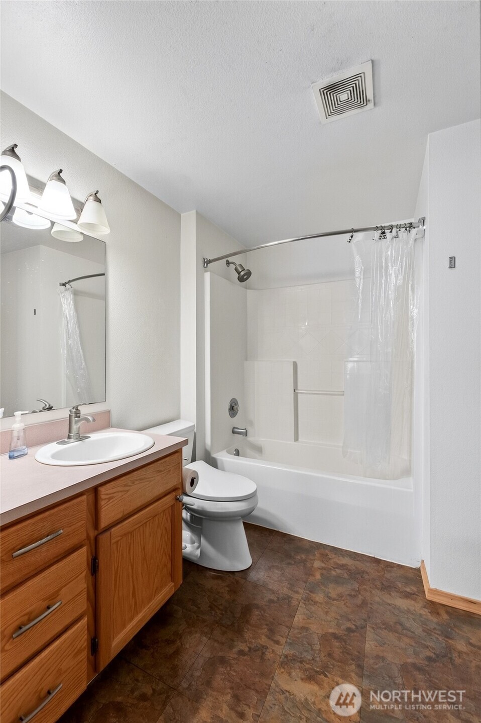 21528 102nd Street Property Photo 12