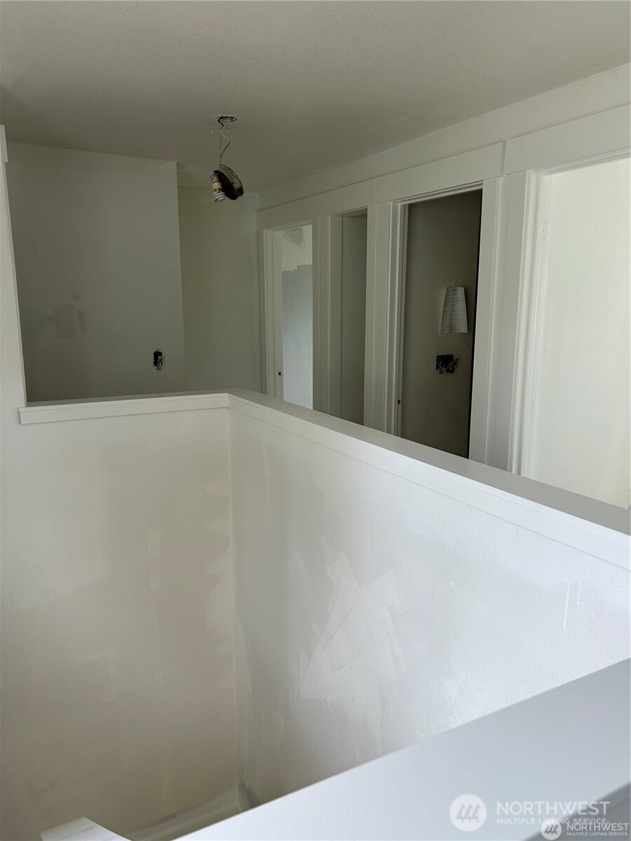 416 170th Street Property Photo 18