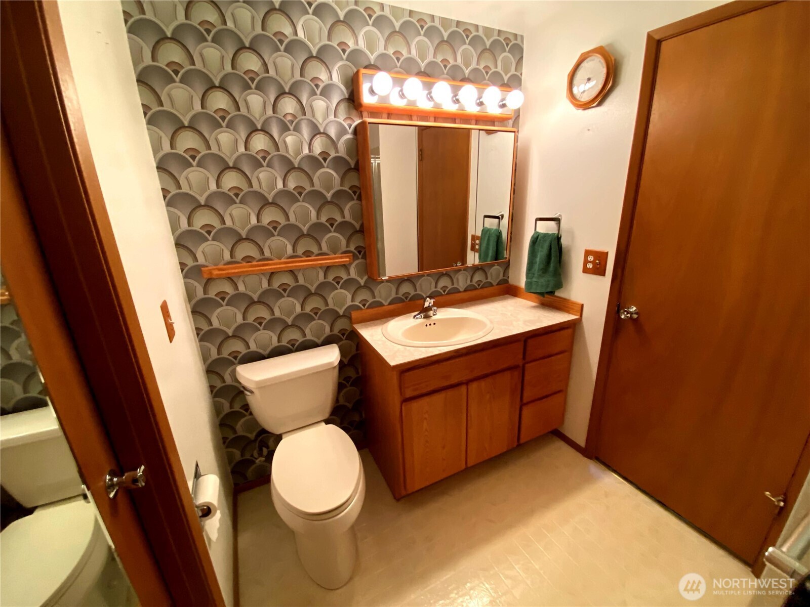10819 Se 230th Street Property Photo 12