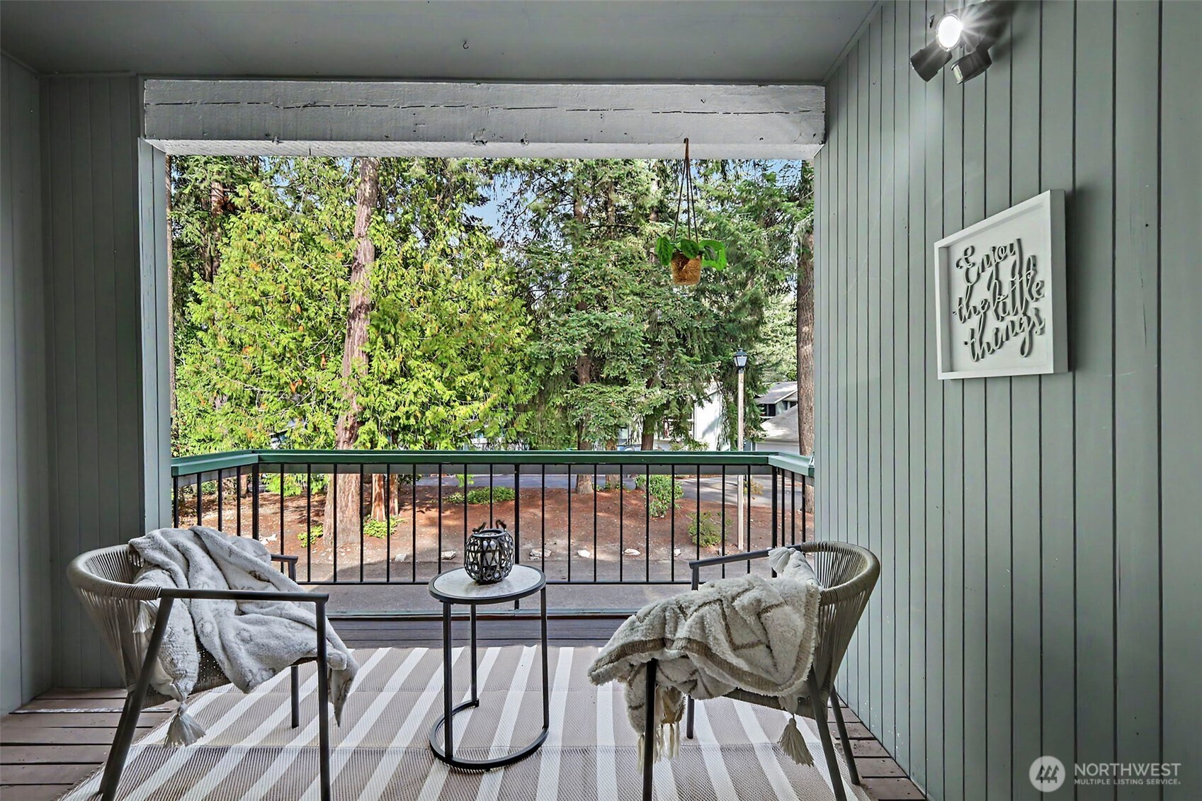 2815 Forest Ridge Drive Property Photo 14