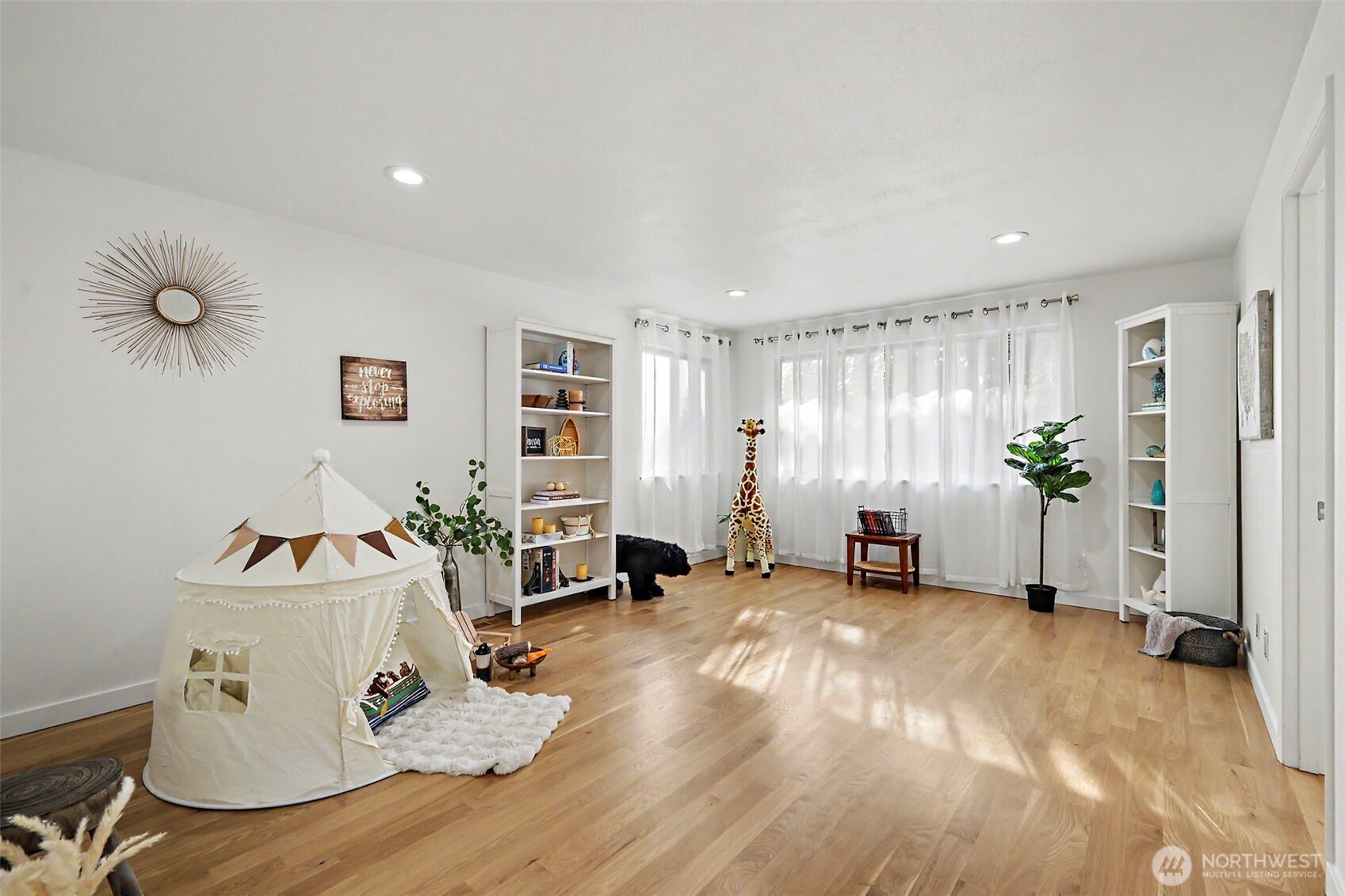 2815 Forest Ridge Drive Property Photo 21