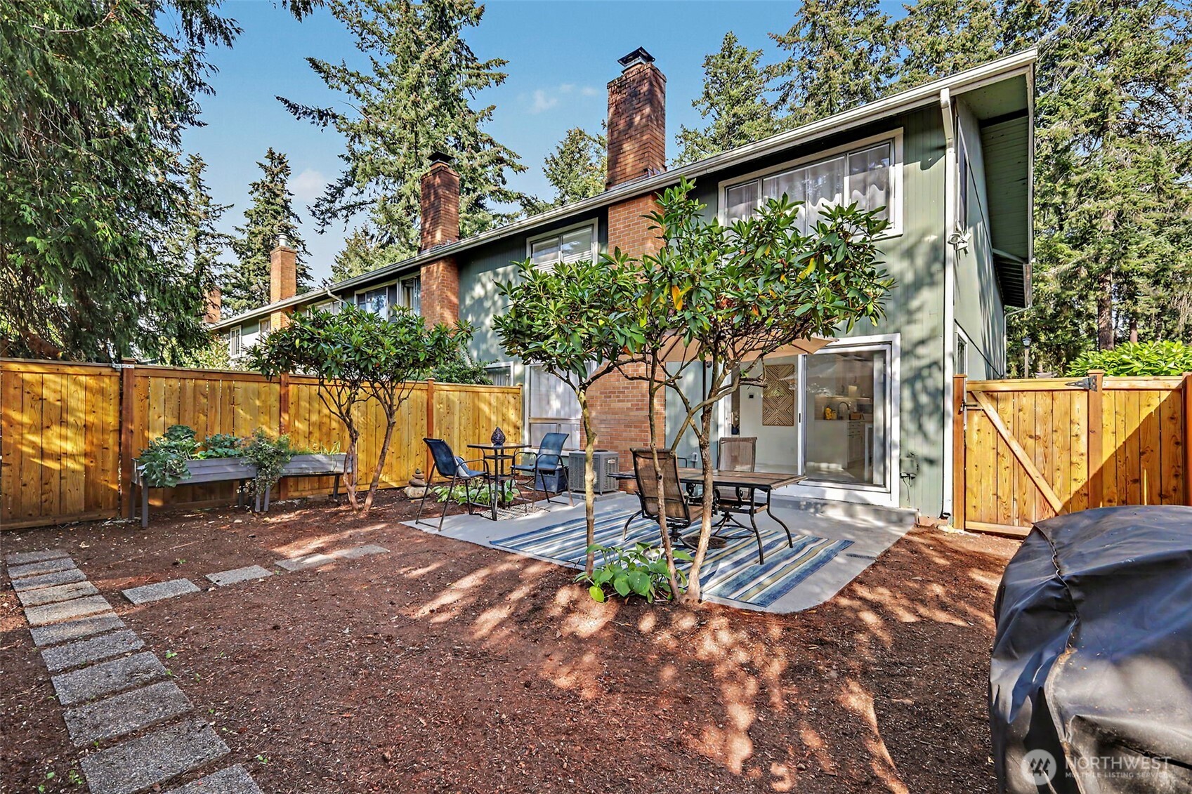 2815 Forest Ridge Drive Property Photo 30