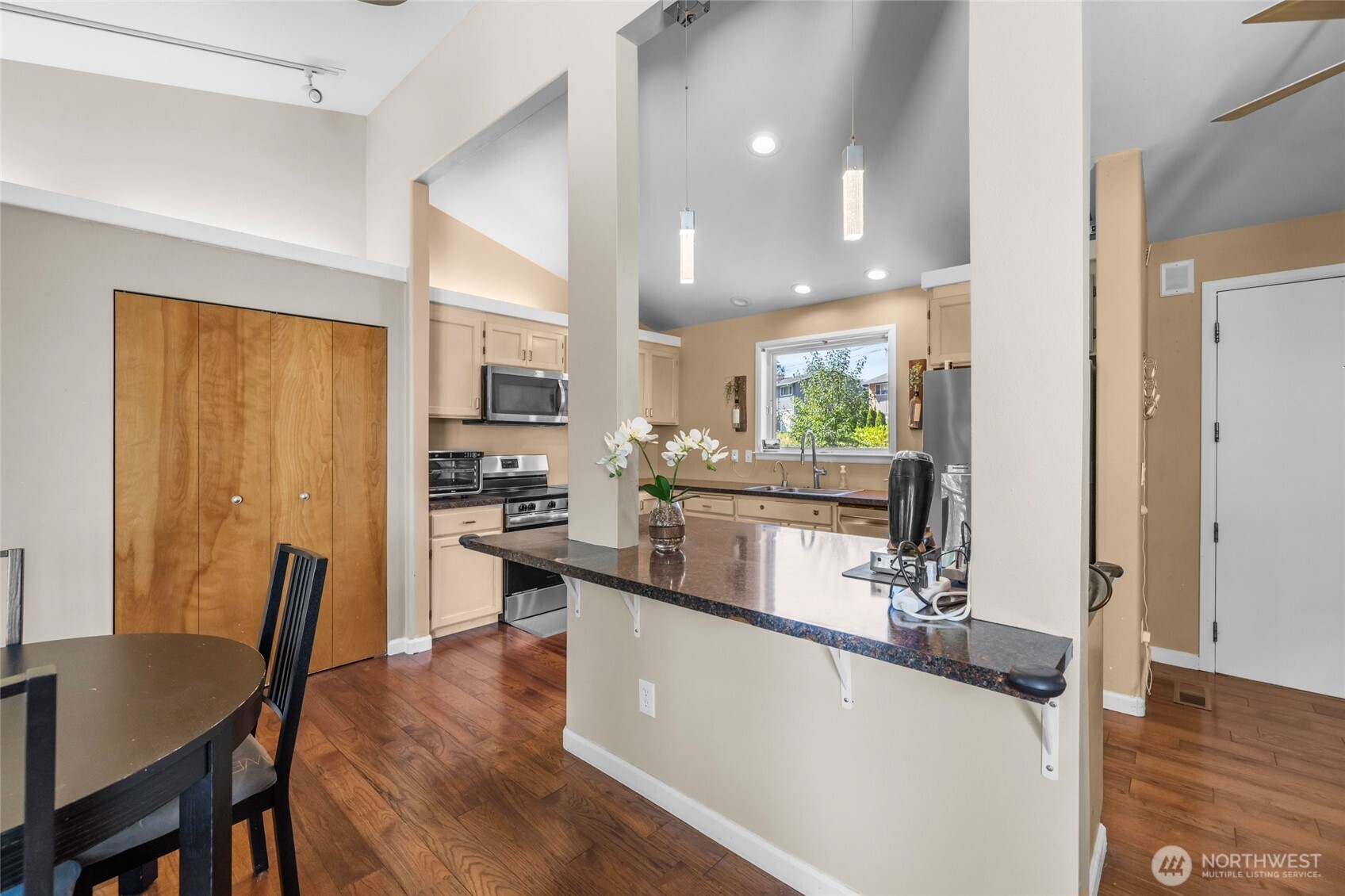15704 121st Avenue Property Photo 10