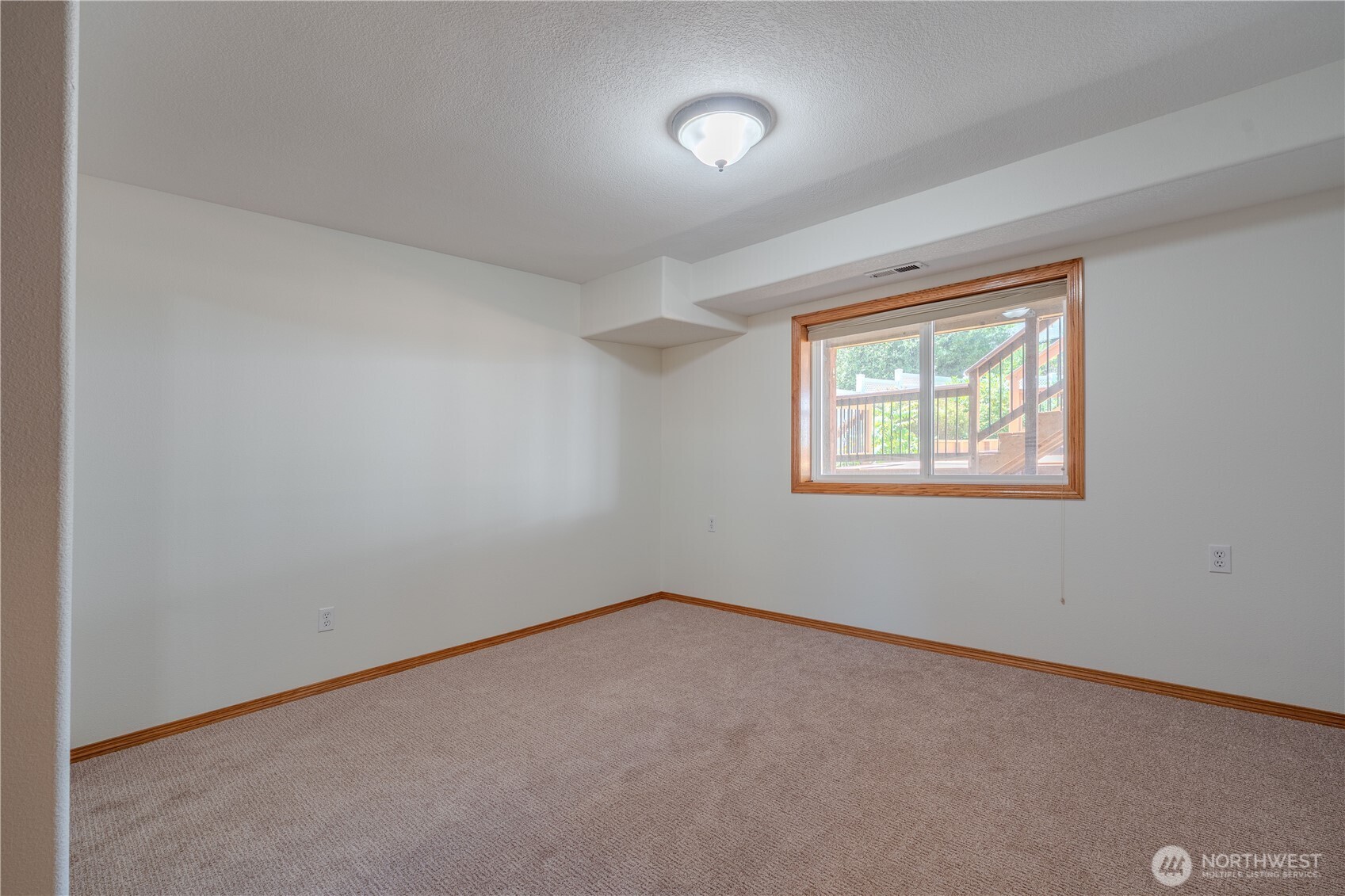10800 Nw 13th Place Property Photo 27