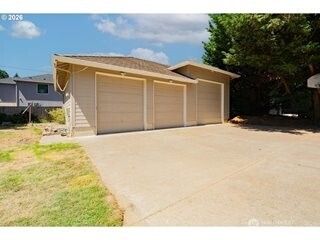 10800 Nw 13th Place Property Photo 39