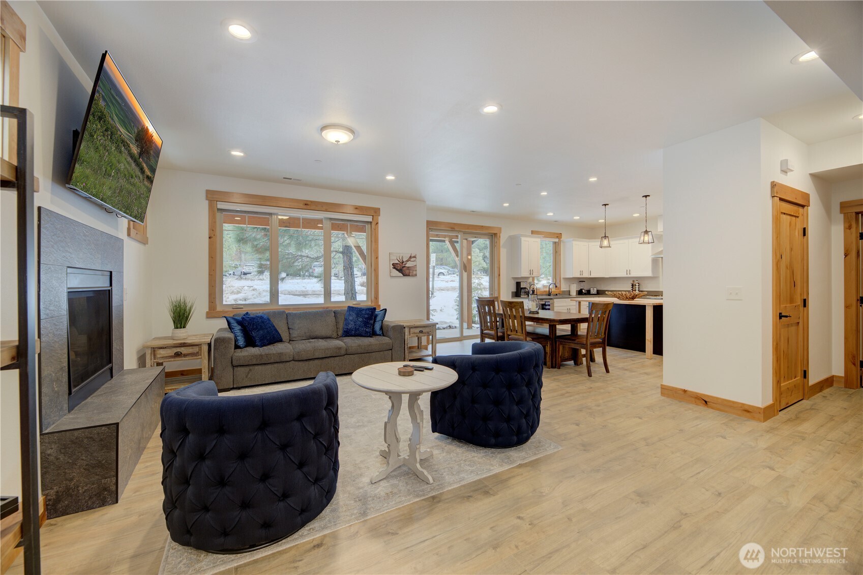3630 Suncadia Trail Property Photo 2