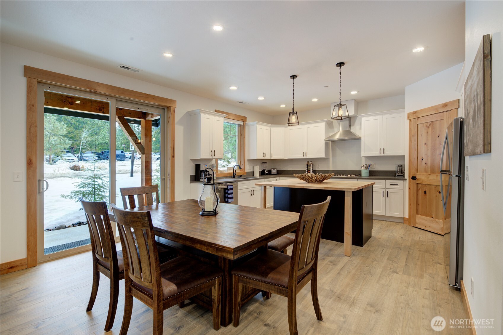3630 Suncadia Trail Property Photo 4