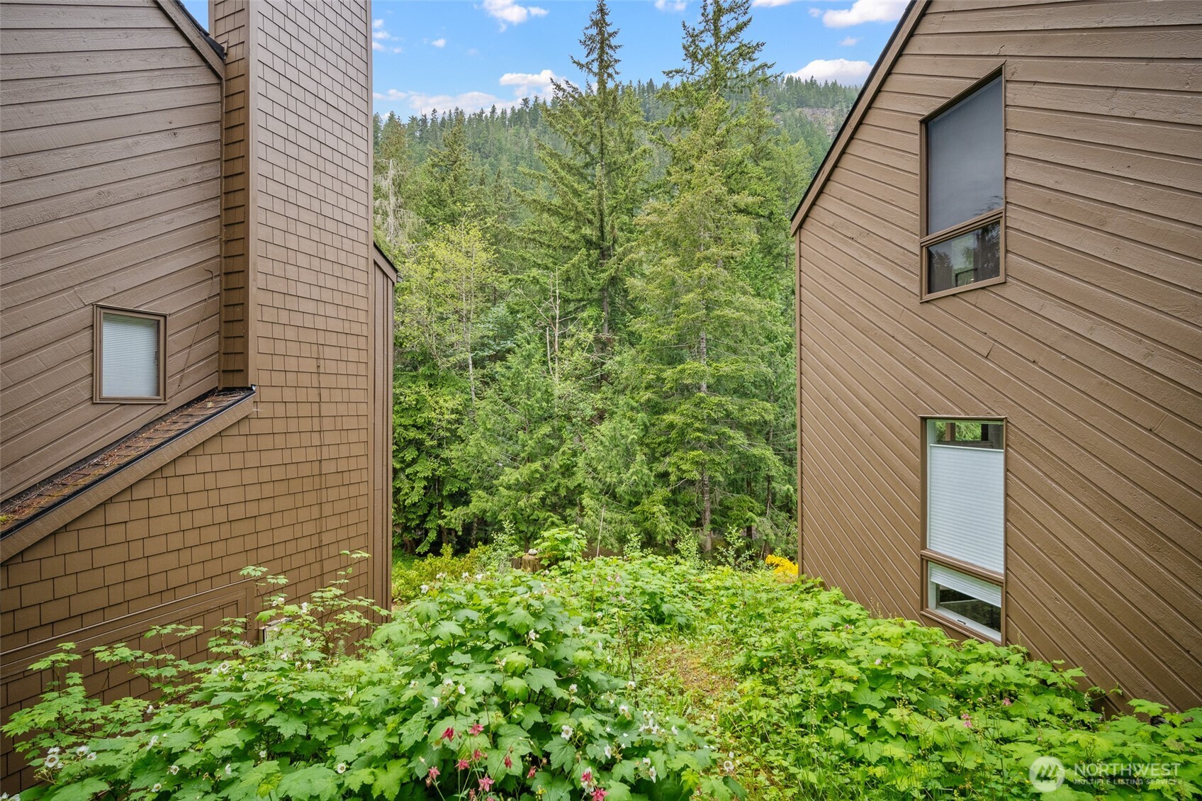 10500 Mt. Baker Highway 1002 Property Photo 26