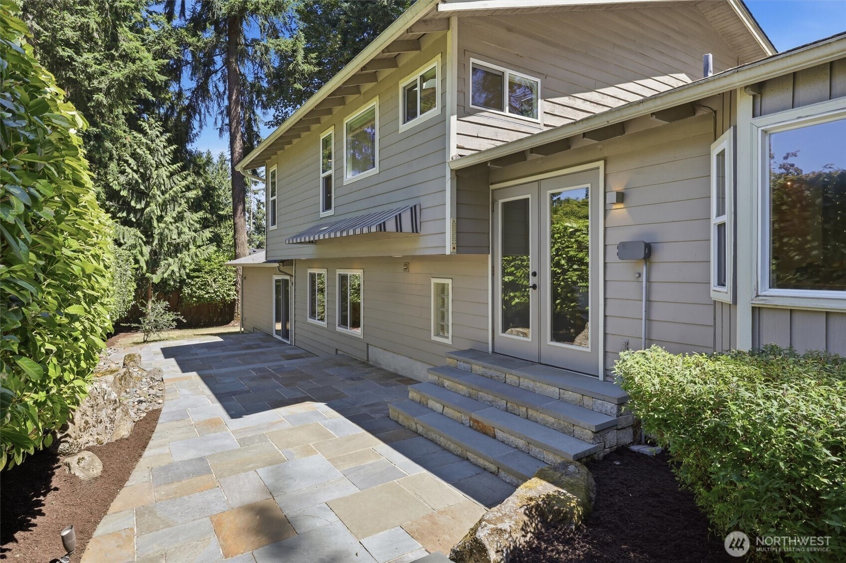 2209 W Lake Sammamish Parkway Property Photo 27