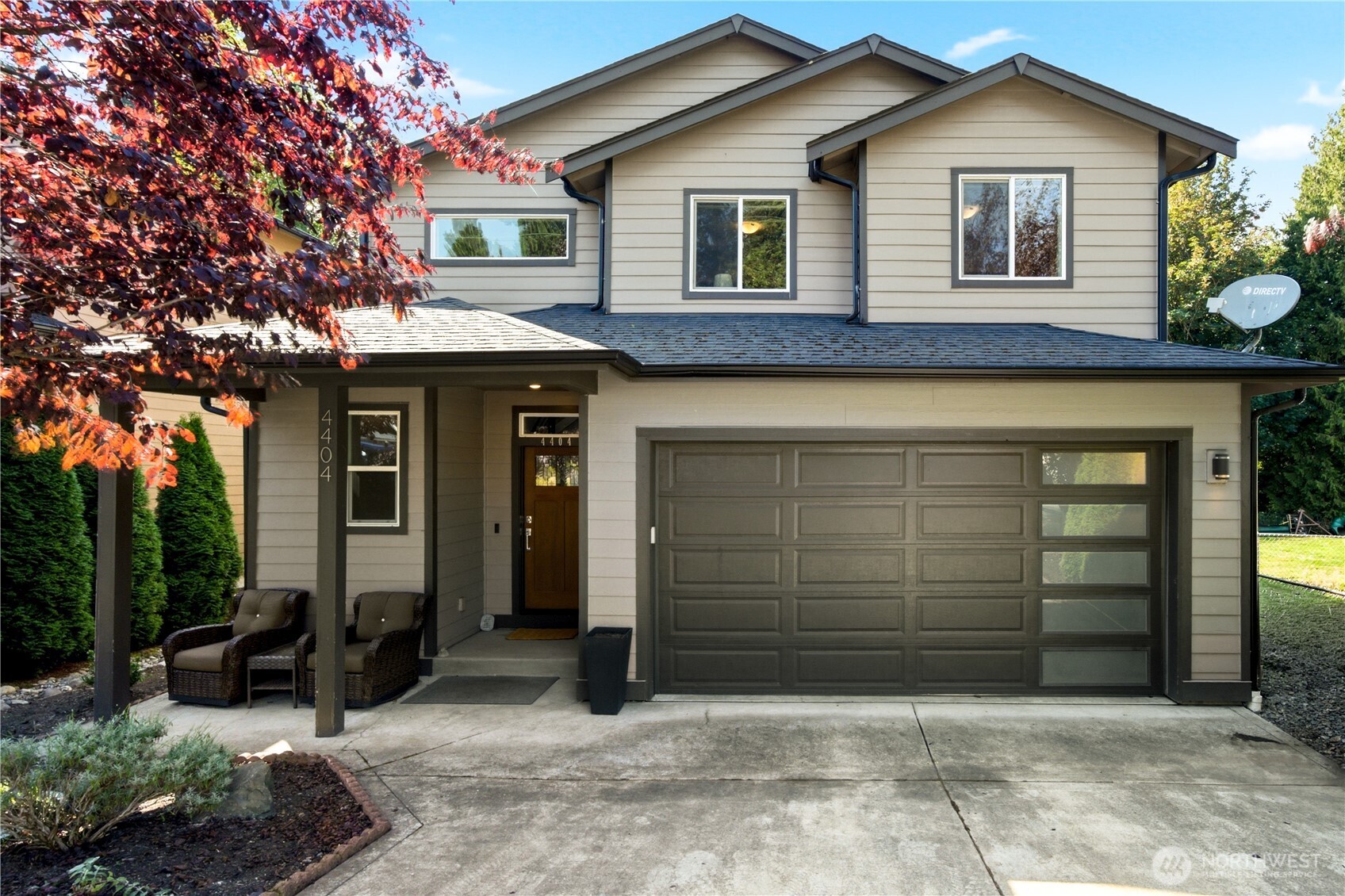 4404 Forest Drive Property Photo 1